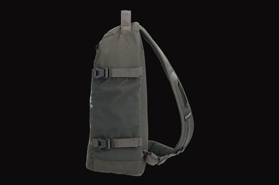 Simms Tributary Sling Pack basalt